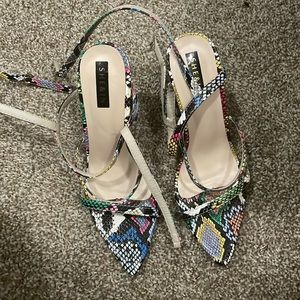 SHEIN SnakeSkin Heels